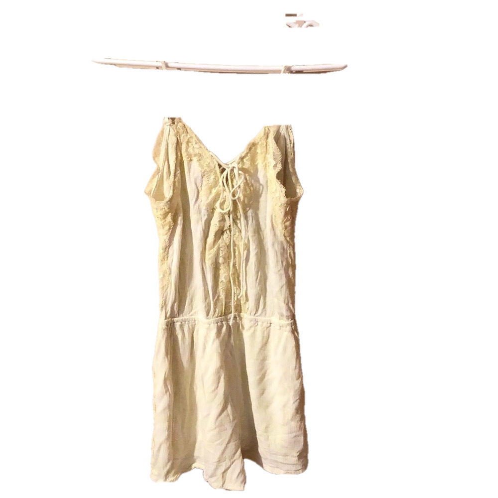 ⭐️ 3 For $15 Kendall & Kylie Lace Romper